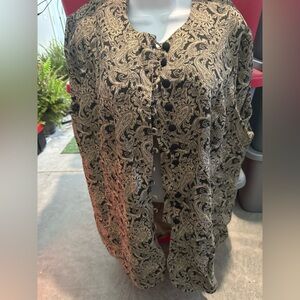 Elegant Black and Cream Paisley Women's Top p60